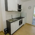 Appartement Vesela - Comfort One Bedroom With Balcony And Sea View