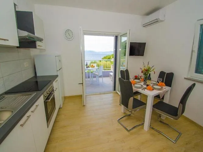 公寓 Vesela - Comfort One Bedroom With Balcony And Sea View *