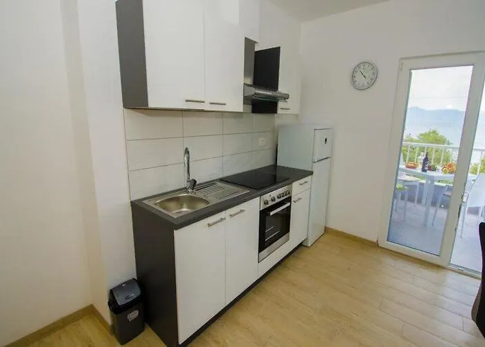 公寓 Vesela - Comfort One Bedroom With Balcony And Sea View