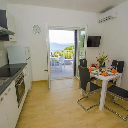 Lägenhet Vesela - Comfort One Bedroom With Balcony And Sea View *